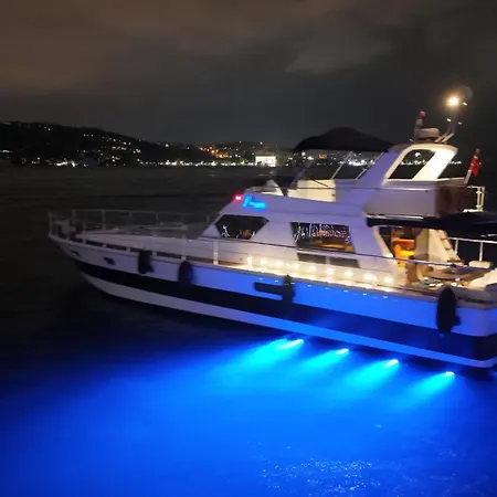 Botel Pruva Yacht Eskiomerler